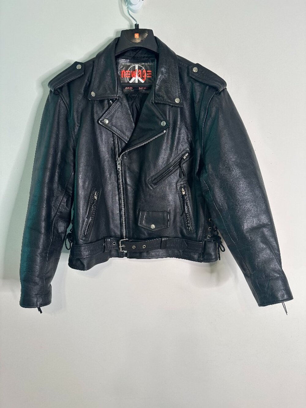 VTG New Age International Men’s Black Leather Motorcycle Biker Jacket-Size 48
